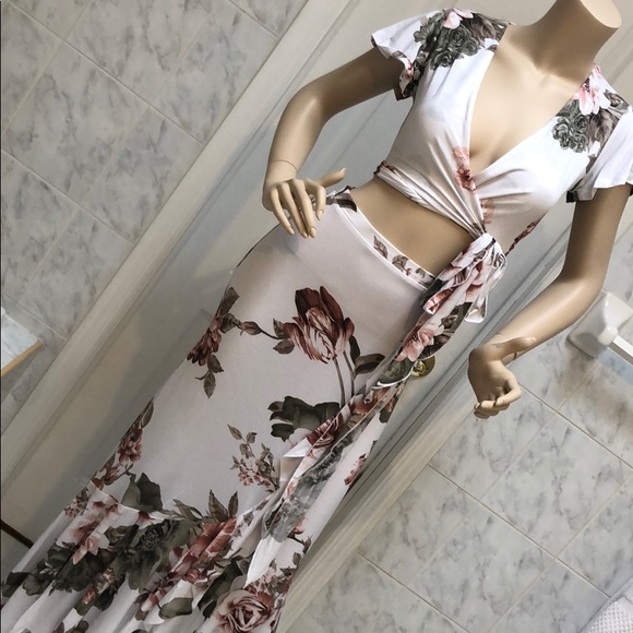 2 PIECE SKIRT & WRAP TOP SET - Picture 6 of 9